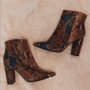 Brown Croc Booties | Size 7.5